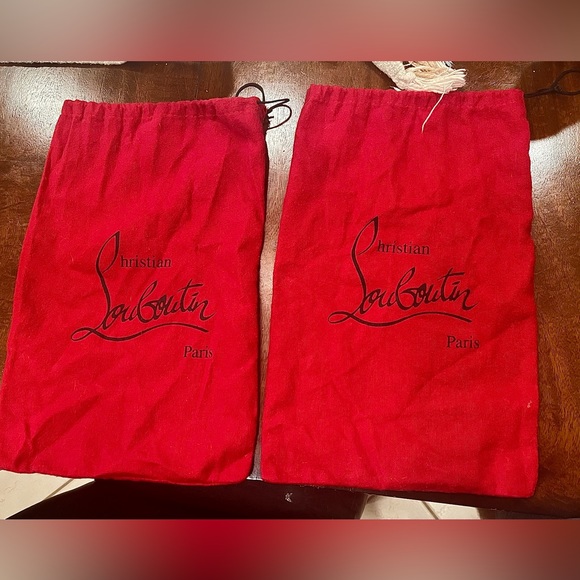 CHRISTIAN LOUBOUTIN
Ambertina Leather D'Orsay Pumps - Picture 6 of 8